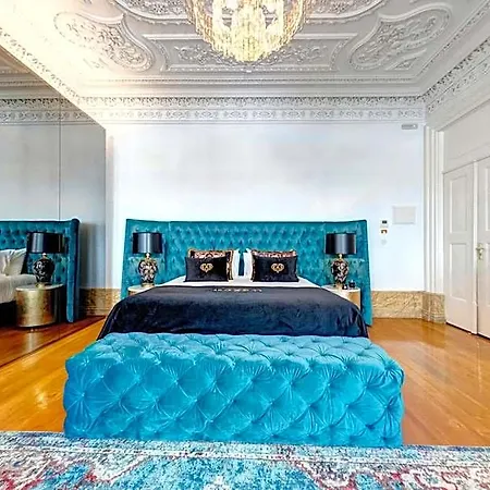 1877 Estrela Palace Guest house