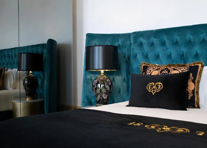 1877 Estrela Palace 4* Aveiro