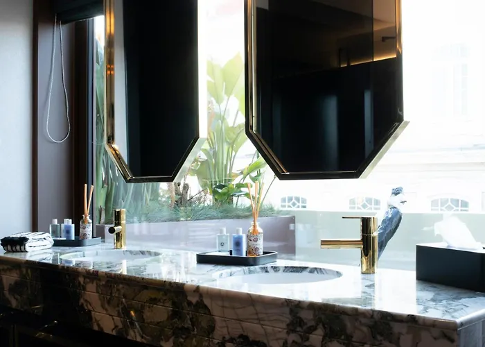 1877 Estrela Palace 4* Aveiro